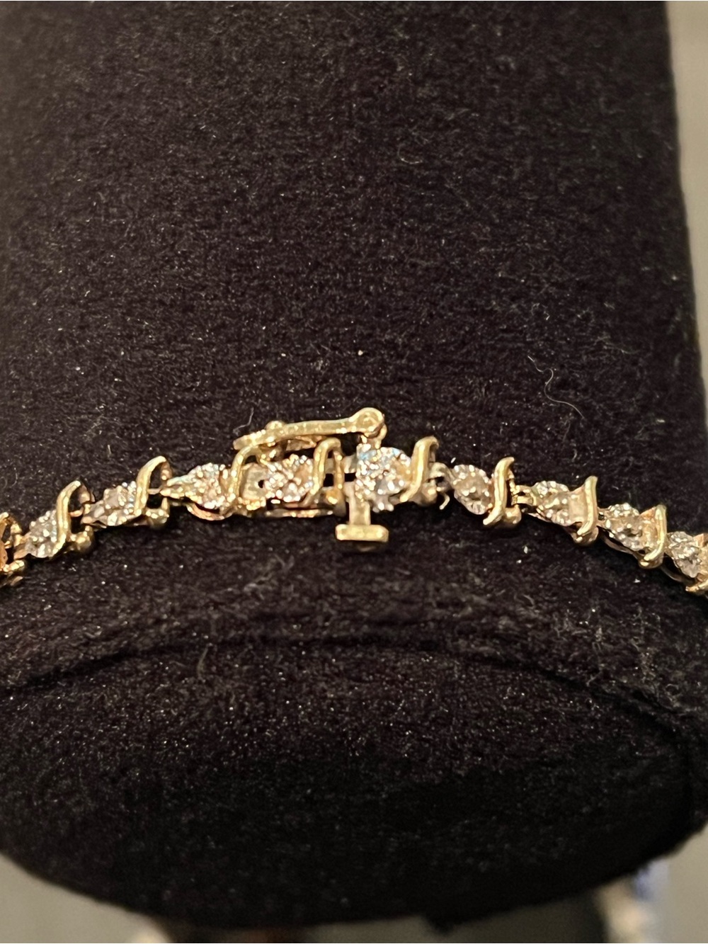 Vintage 10K Yellow Gold Alternating Diamond Tennis Bracelet 7.5” - Picture 5 of 9